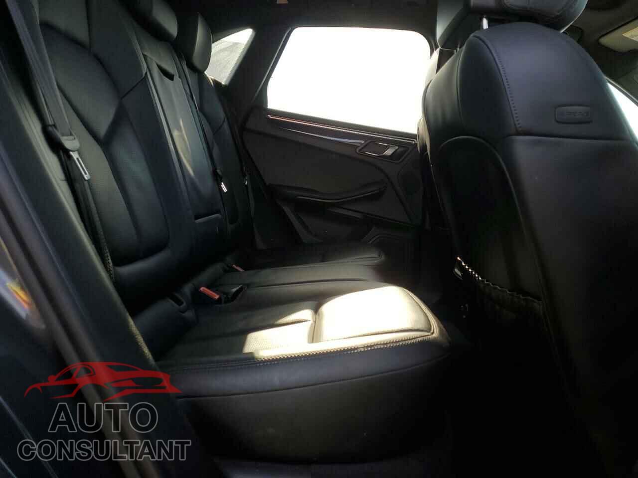 PORSCHE MACAN 2015 - WP1AB2A59FLB54541
