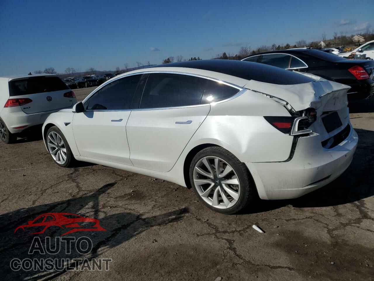 TESLA MODEL 3 2019 - 5YJ3E1EB3KF494308