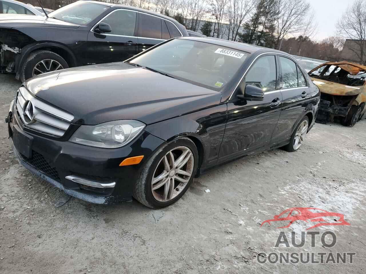 MERCEDES-BENZ C-CLASS 2013 - WDDGF4HBXDR268894