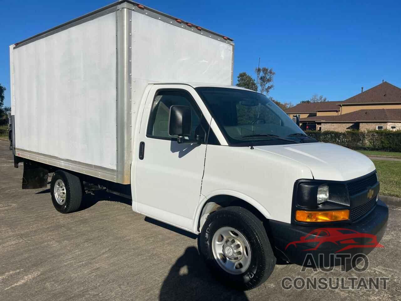 CHEVROLET EXPRESS 2015 - 1GB0G2CF6F1258151