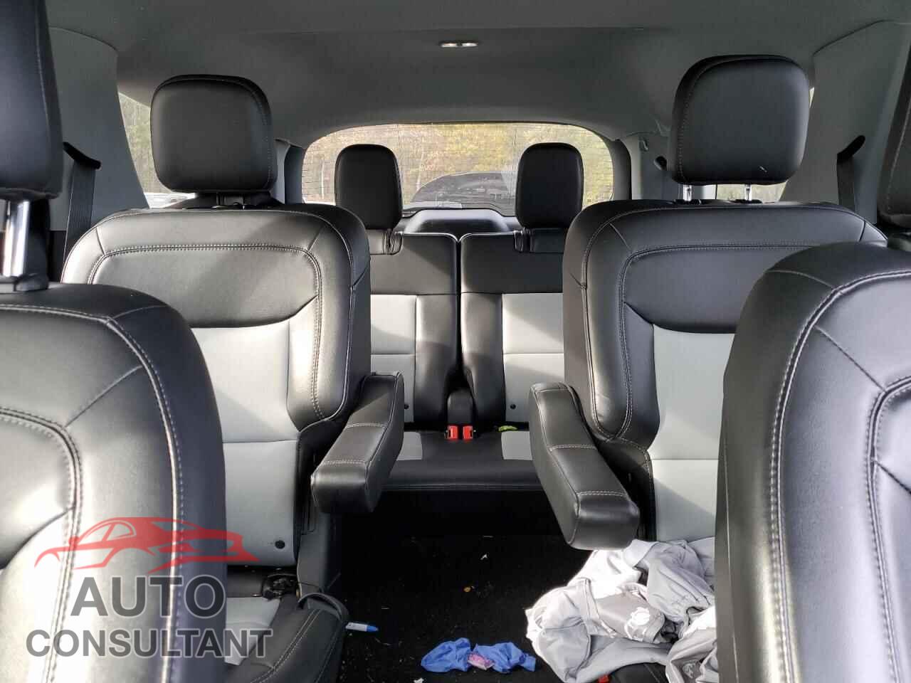 FORD EXPLORER 2023 - 1FMSK8DH2PGB33566