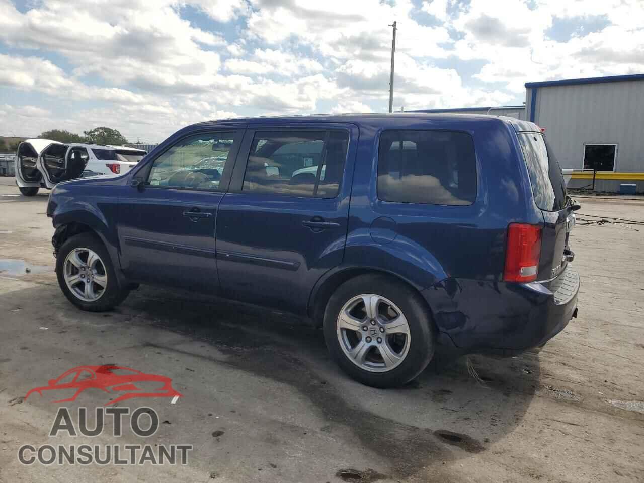 HONDA PILOT 2015 - 5FNYF3H53FB010115