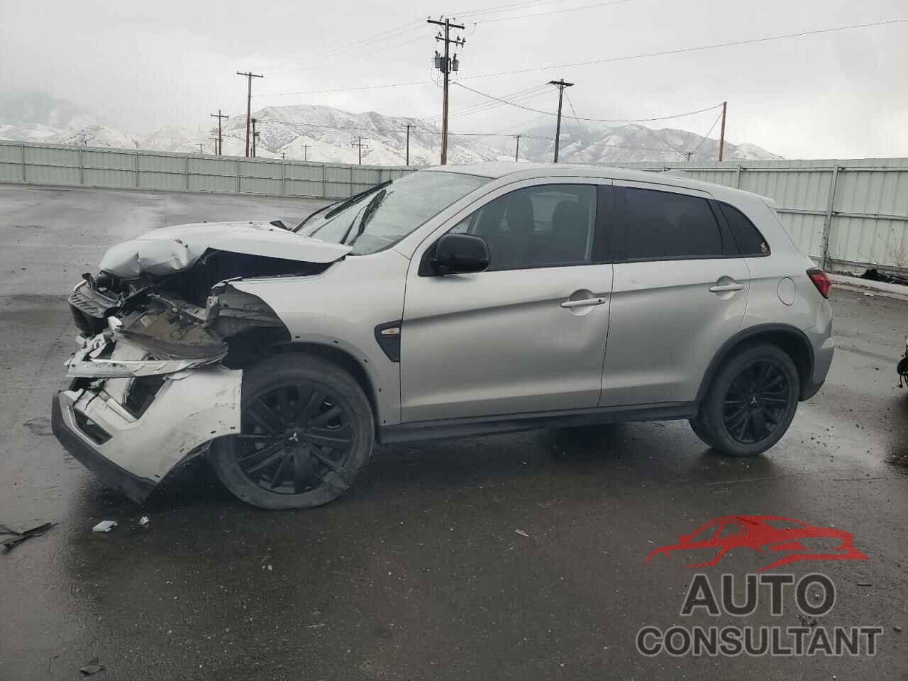 MITSUBISHI OUTLANDER 2022 - JA4ARUAU3NU000457
