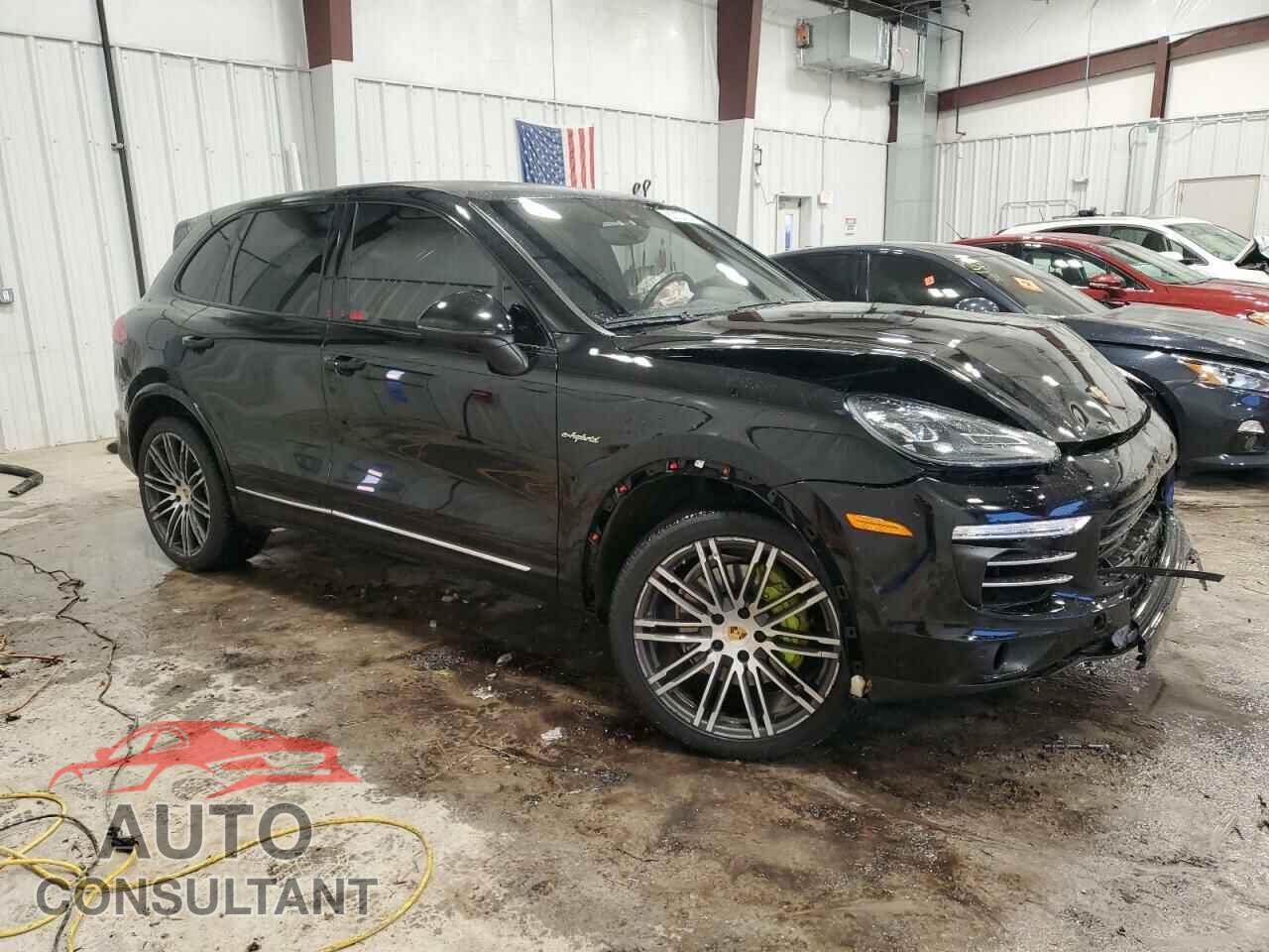 PORSCHE CAYENNE 2017 - WP1AE2A23HLA72272