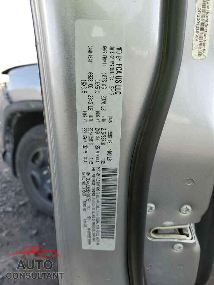 JEEP COMPASS 2017 - 3C4NJCAB6HT647621