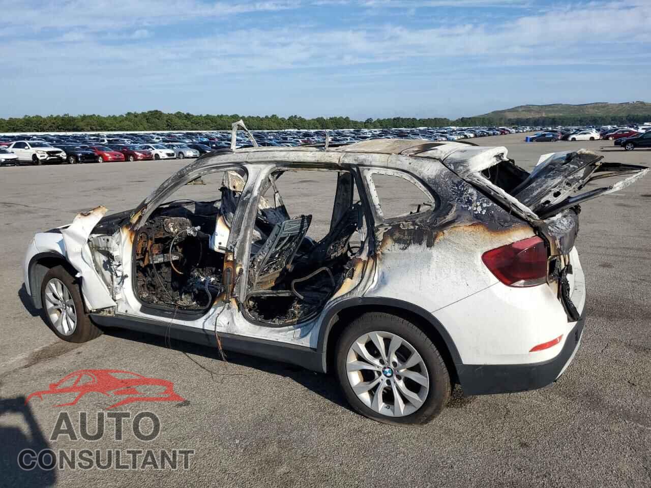 BMW X1 2014 - WBAVL1C54EVY13276