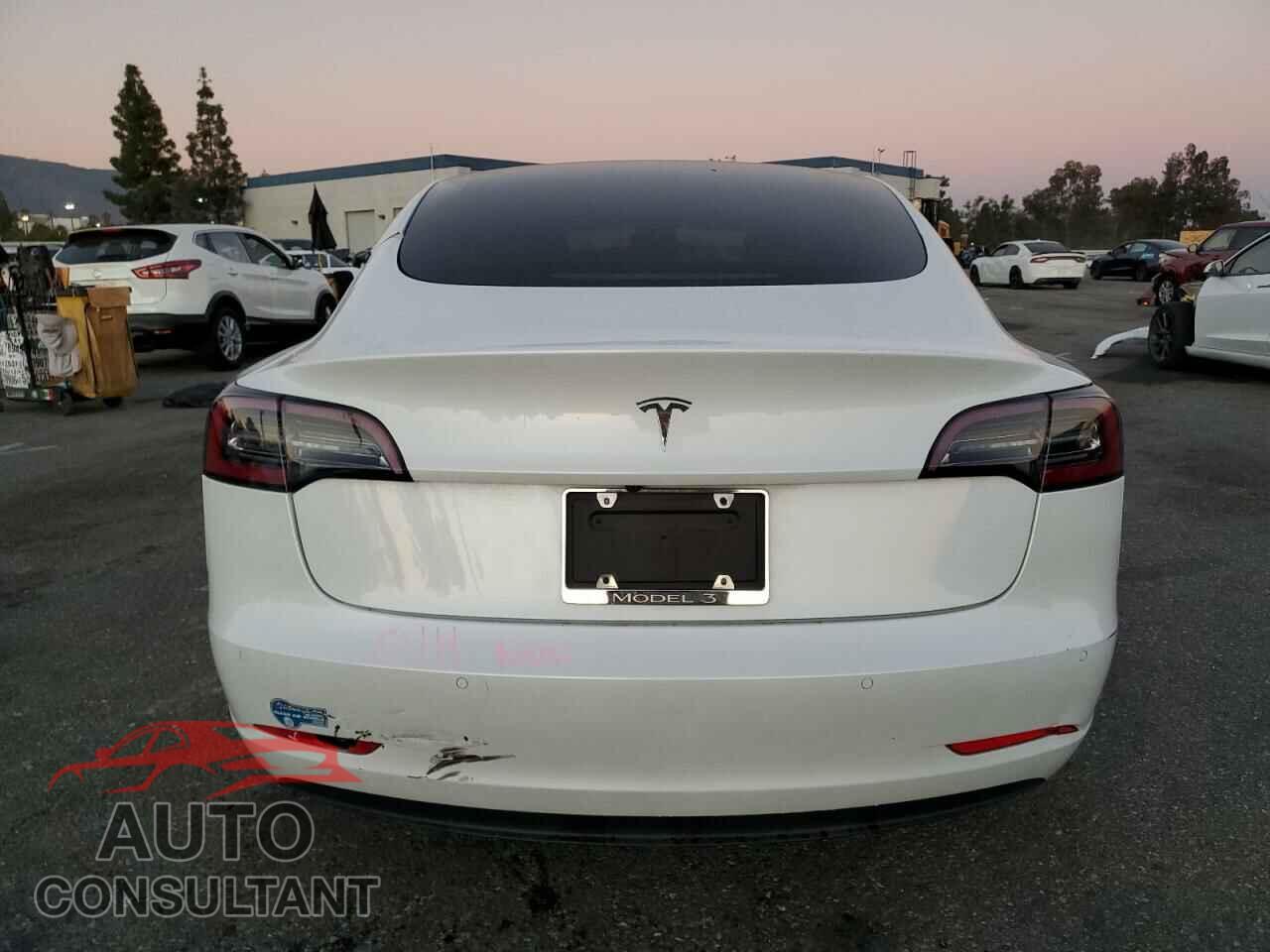 TESLA MODEL 3 2021 - 5YJ3E1EA7MF996815