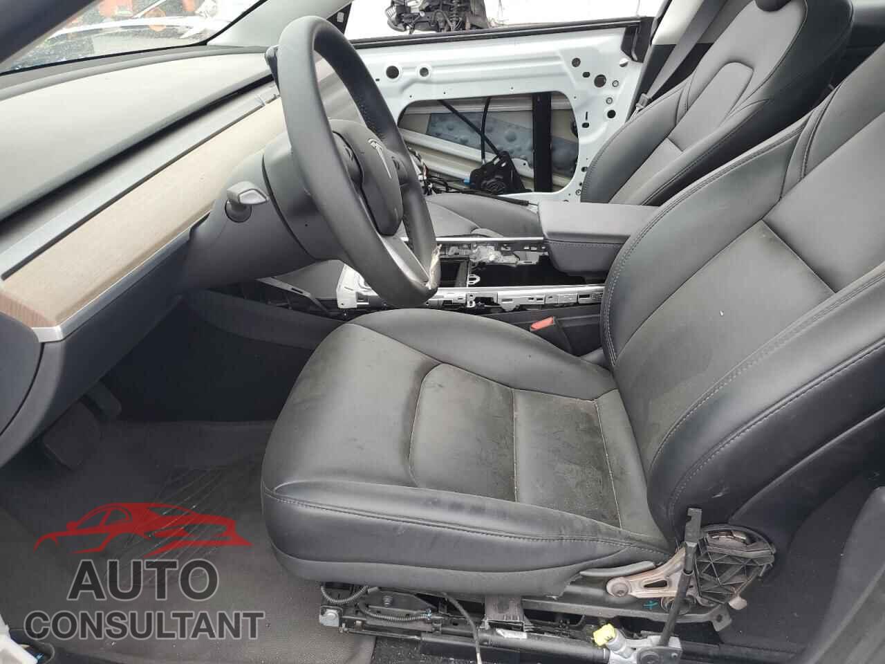 TESLA MODEL 3 2023 - 5YJ3E1EA1PF458289