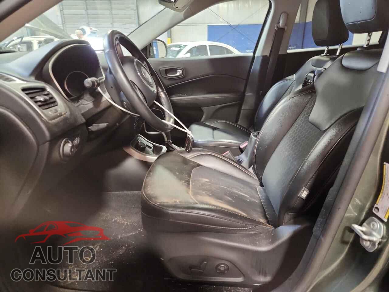 JEEP COMPASS 2019 - 3C4NJDBB4KT801013