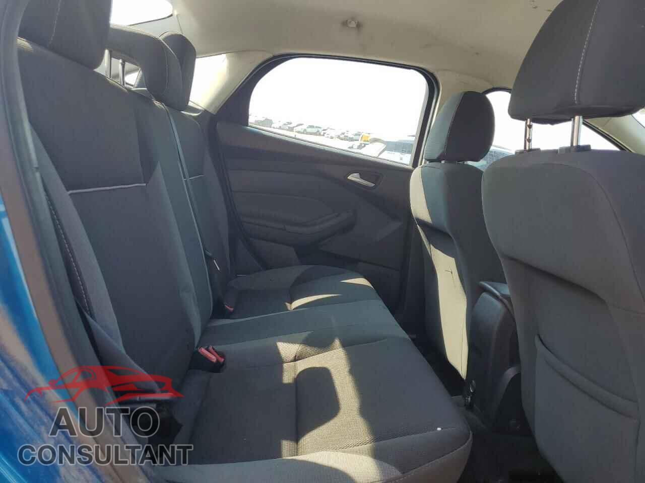 FORD FOCUS 2012 - 1FAHP3F23CL457970