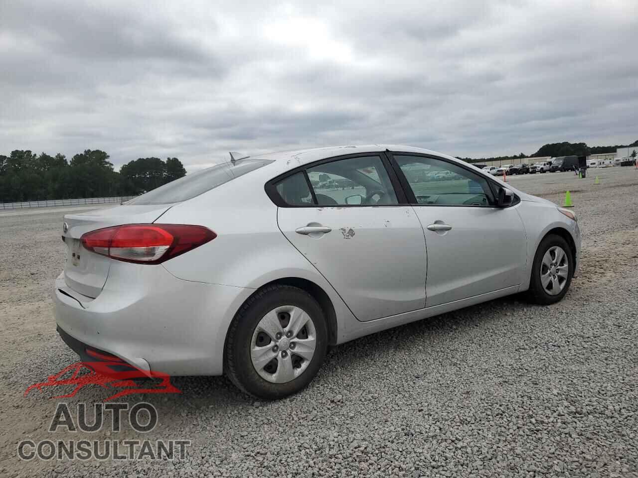 KIA FORTE 2017 - 3KPFK4A78HE110823