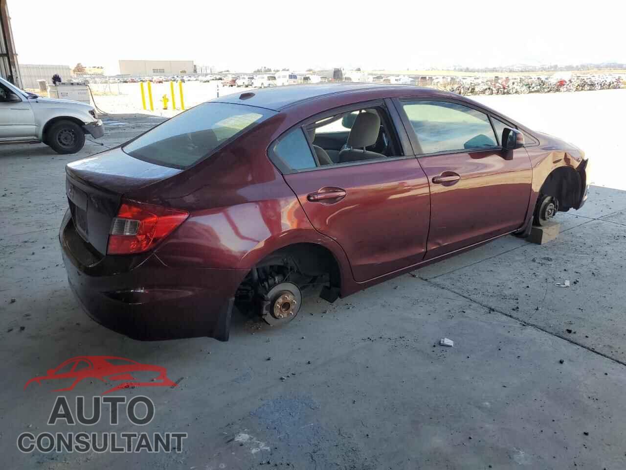 HONDA CIVIC 2012 - 2HGFB2F86CH573841