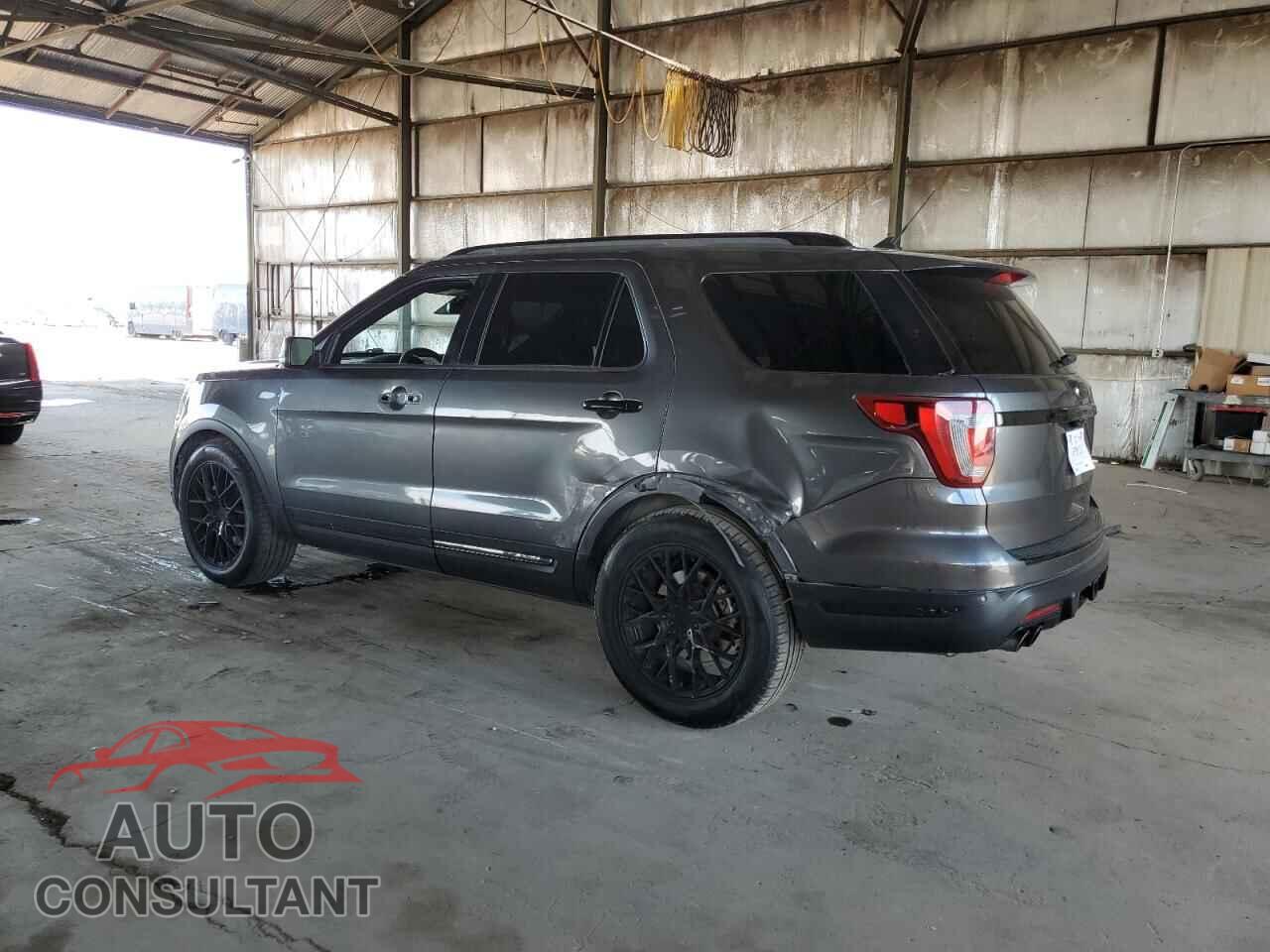 FORD EXPLORER 2018 - 1FM5K8GT1JGB09750