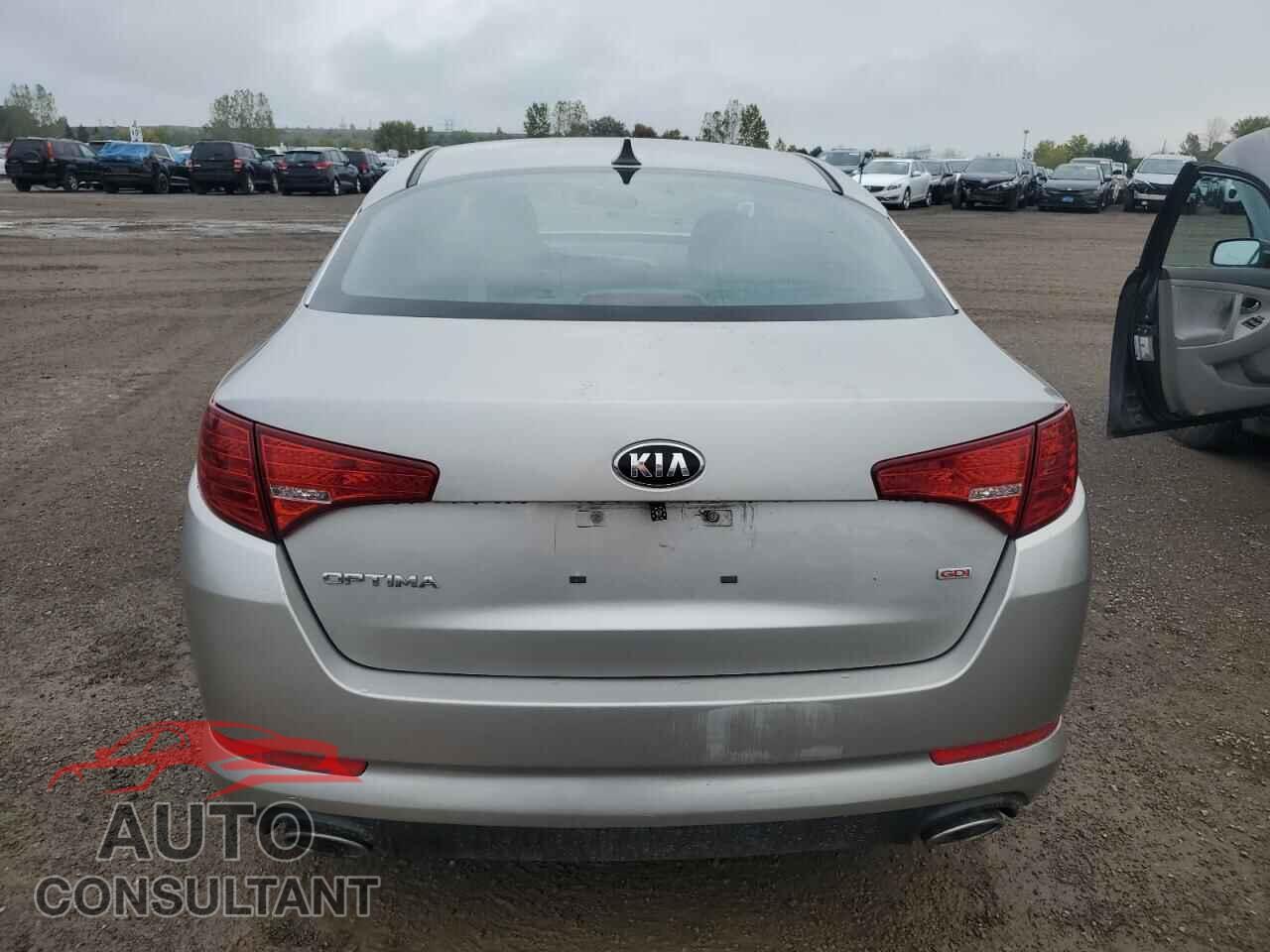 KIA OPTIMA 2013 - KNAGM4A70D5402323