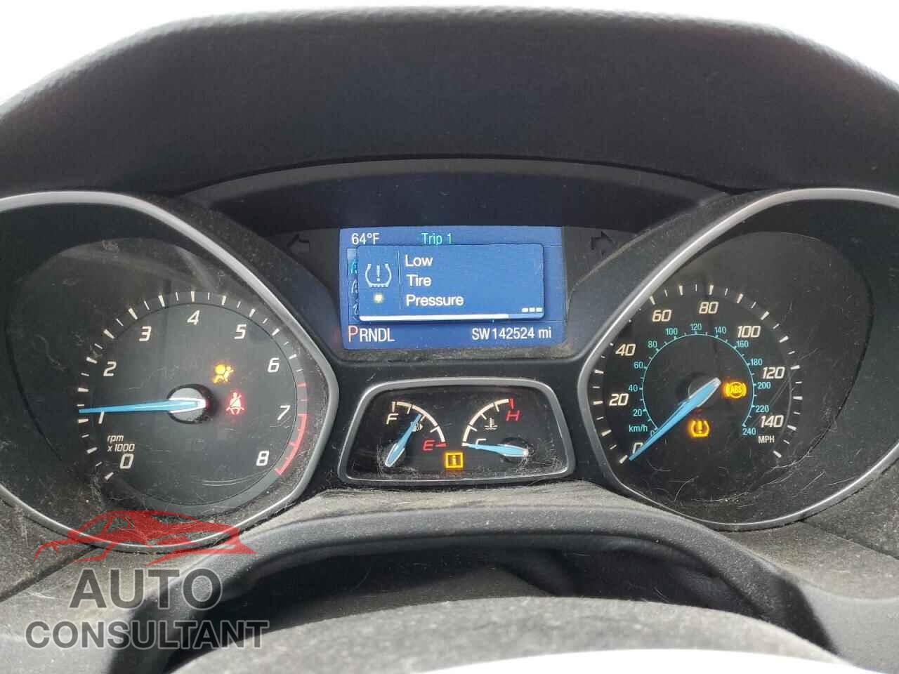 FORD FOCUS 2014 - 1FADP3F25EL288004
