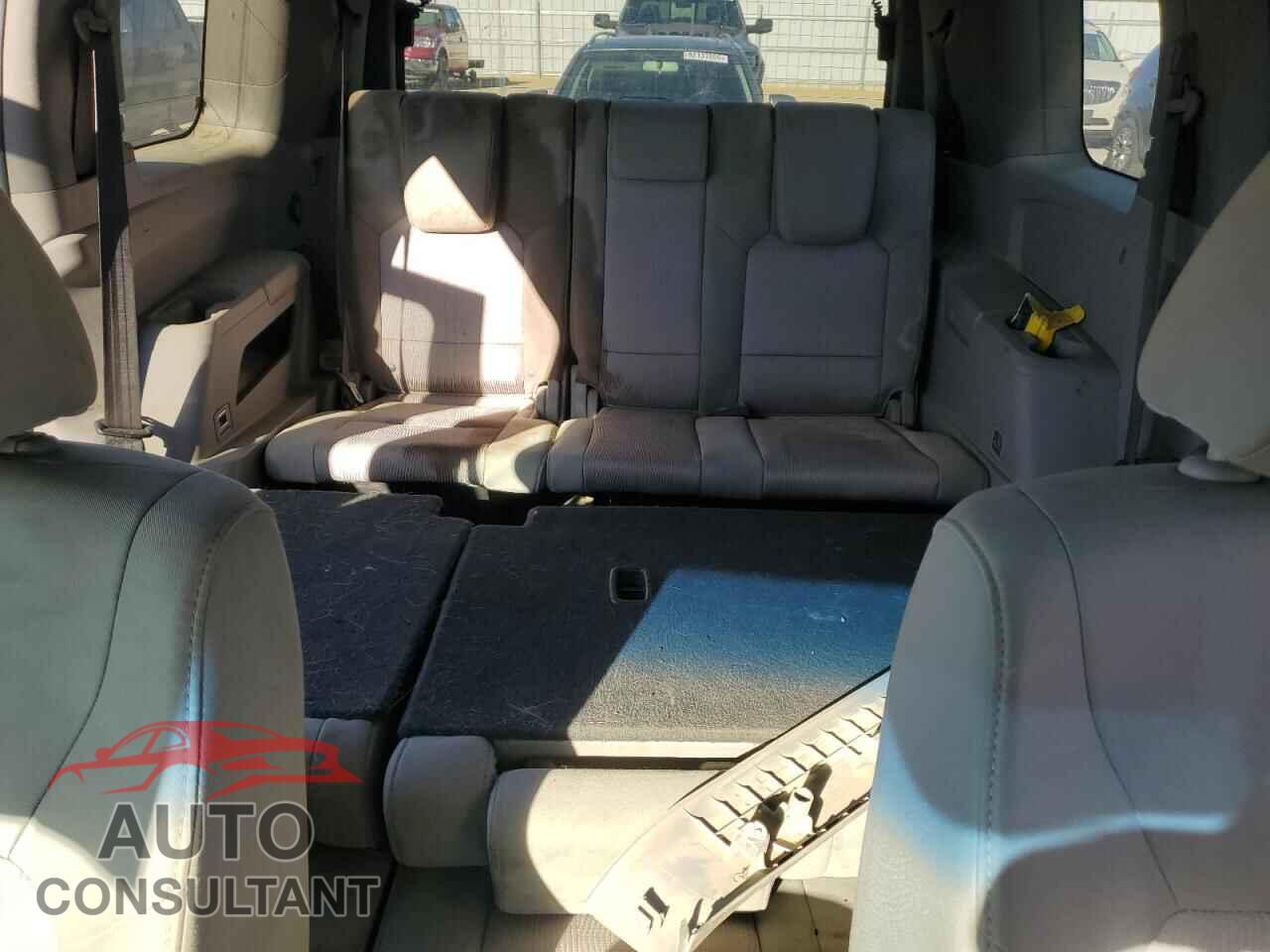 HONDA PILOT 2013 - 5FNYF4H49DB005902
