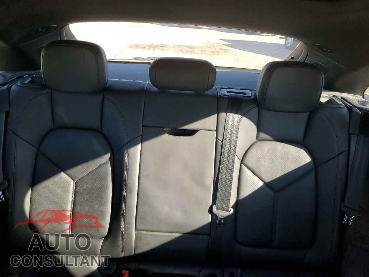 PORSCHE MACAN 2017 - WP1AA2A51HLB08854