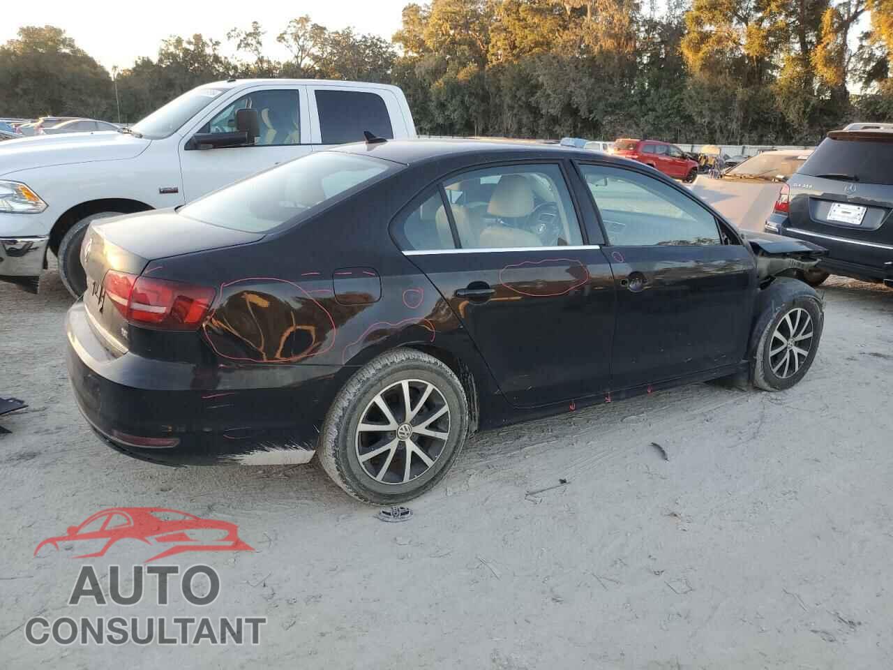 VOLKSWAGEN JETTA 2017 - 3VWDB7AJXHM354528