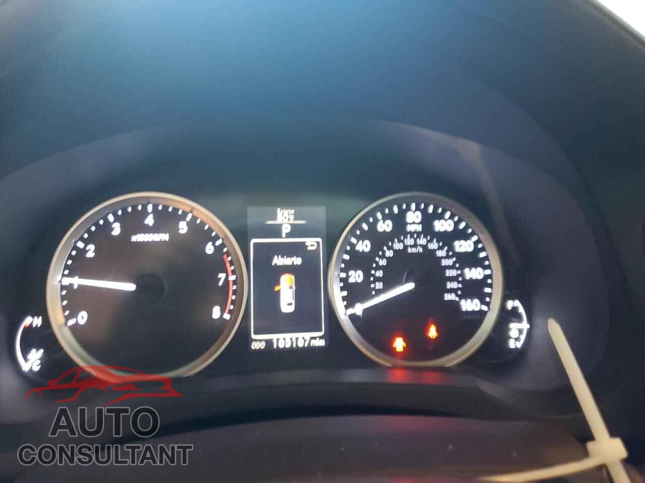LEXUS IS 2015 - JTHBF1D27F5055323