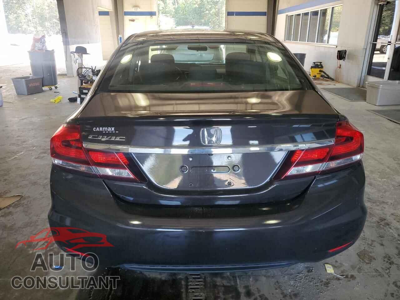 HONDA CIVIC 2013 - 2HGFB2F55DH537114