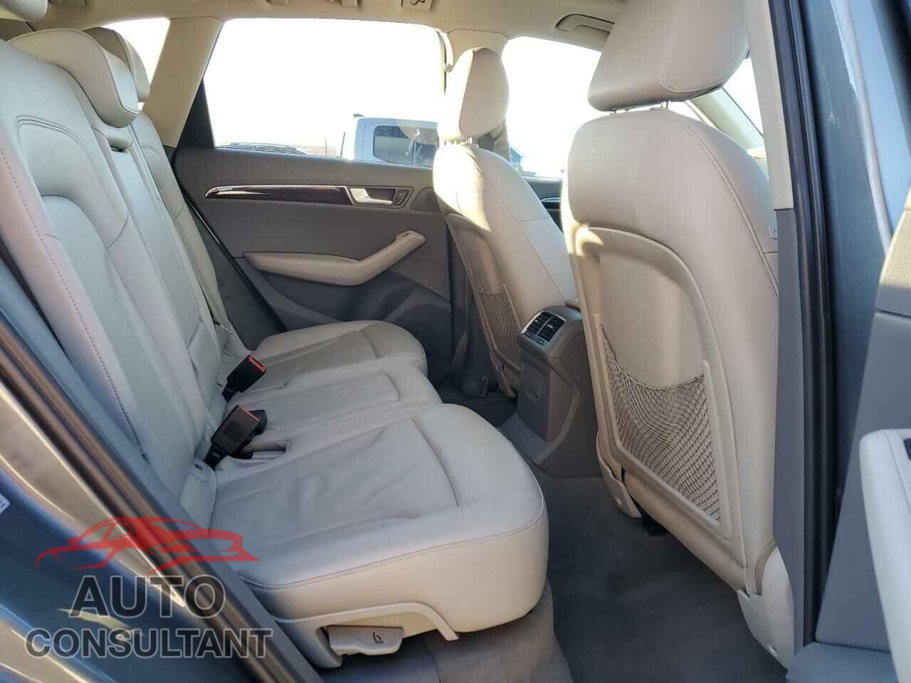 AUDI Q5 2012 - WA1LFBFP9CA044440