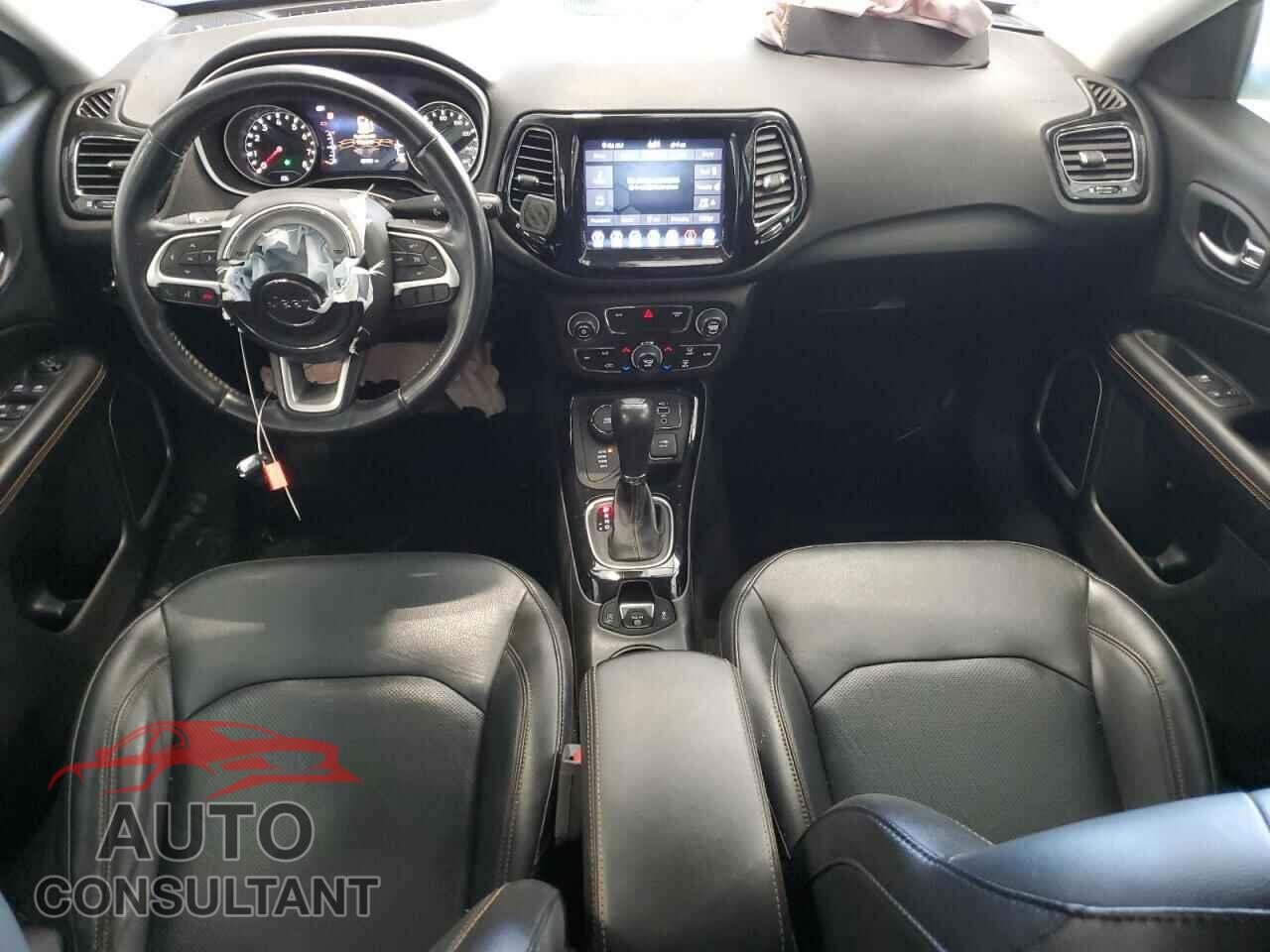 JEEP COMPASS 2020 - 3C4NJDCB9LT111418