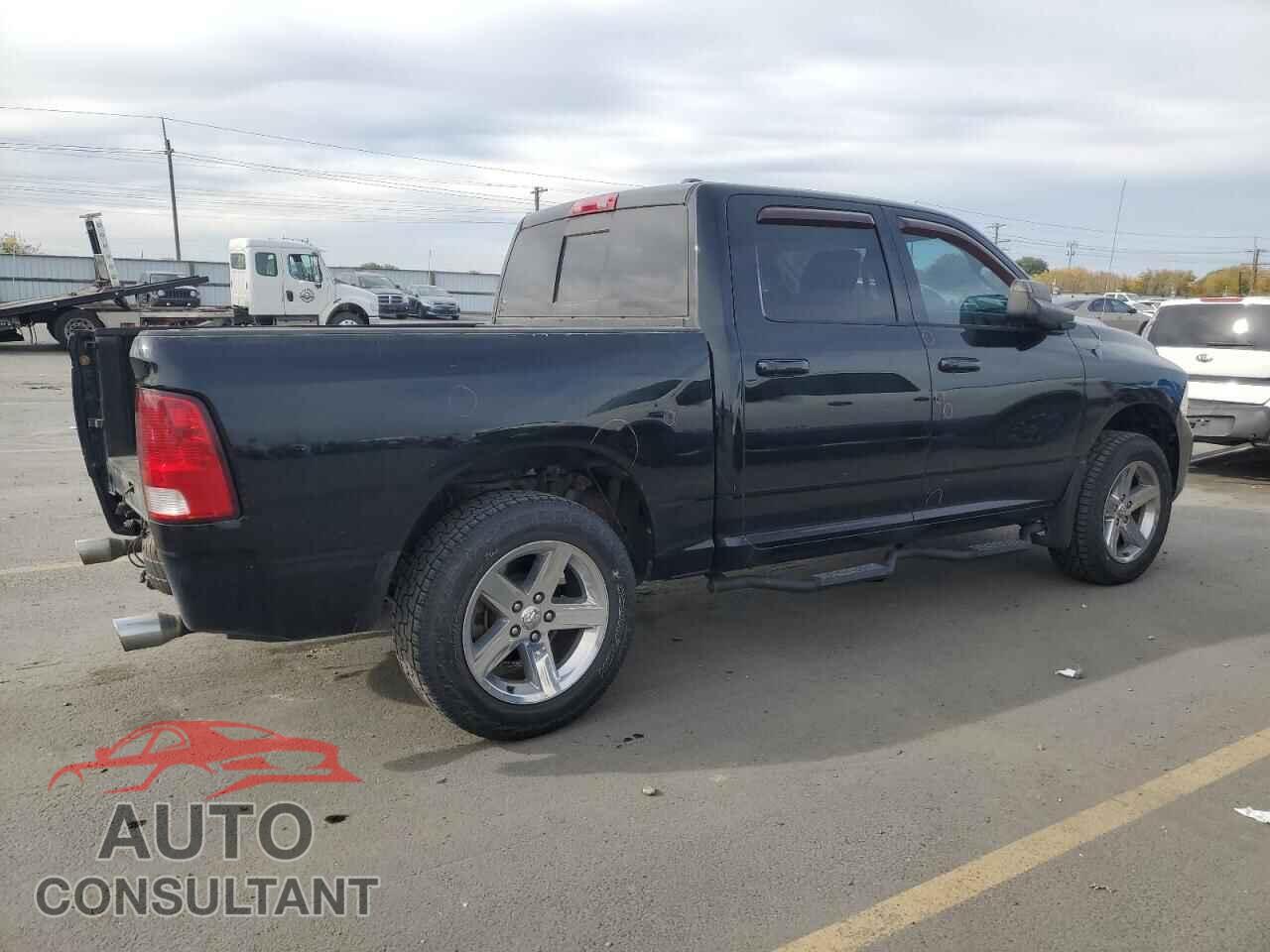 DODGE RAM 1500 2012 - 1C6RD7MT5CS305812