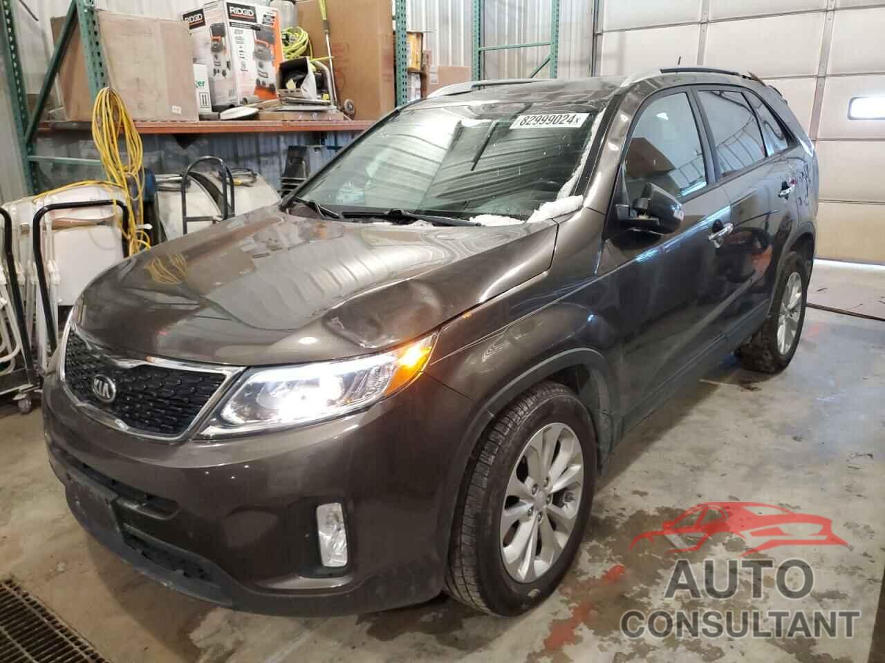 KIA SORENTO 2015 - 5XYKUDA70FG557607