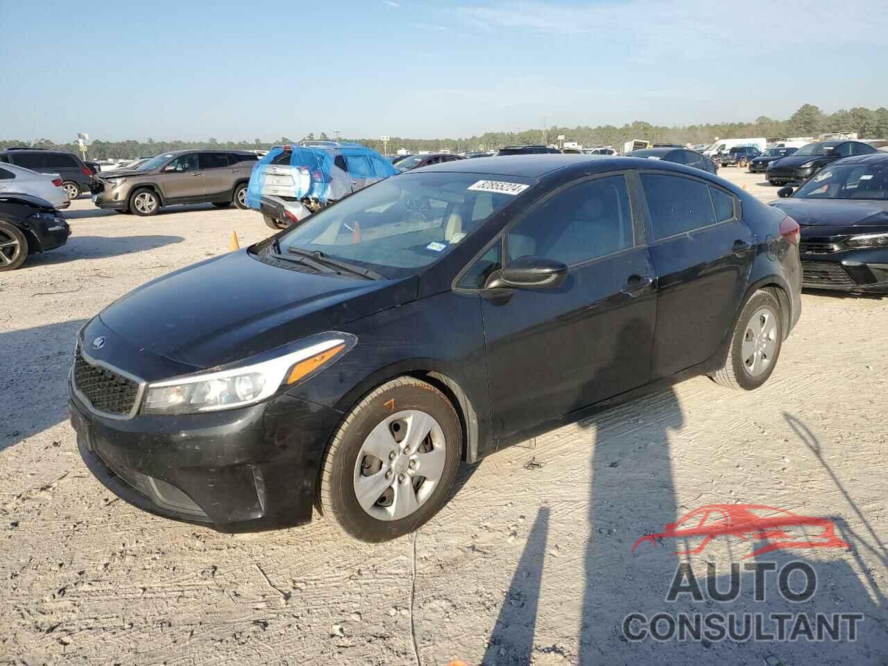 KIA FORTE 2018 - 3KPFK4A75JE209525