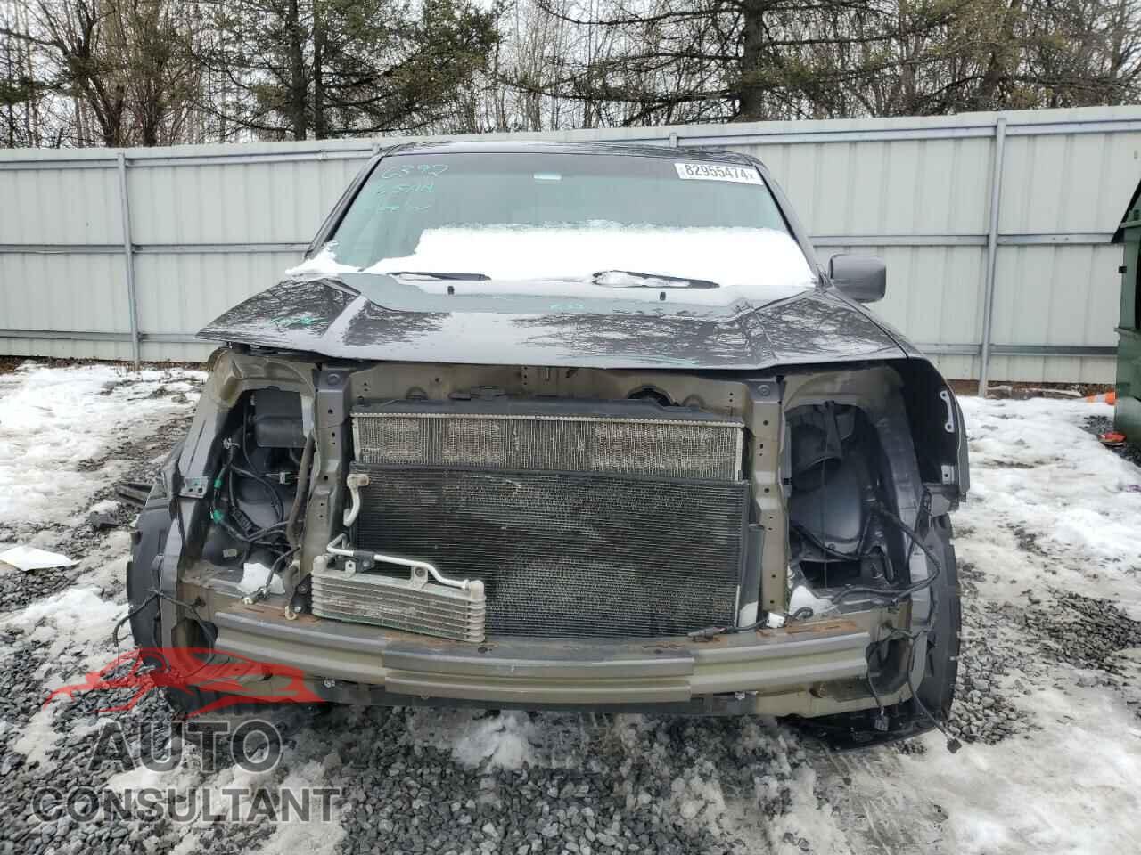 HONDA PILOT 2015 - 5FNYF4H90FB061760