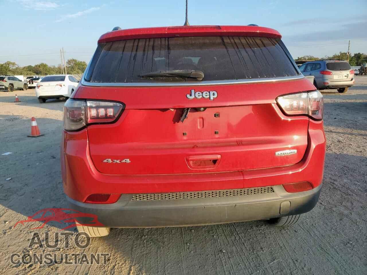 JEEP COMPASS 2018 - 3C4NJDBB1JT457350