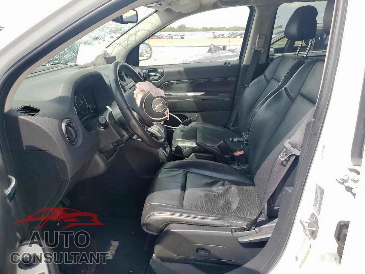 JEEP COMPASS 2017 - 1C4NJCEB4HD186354