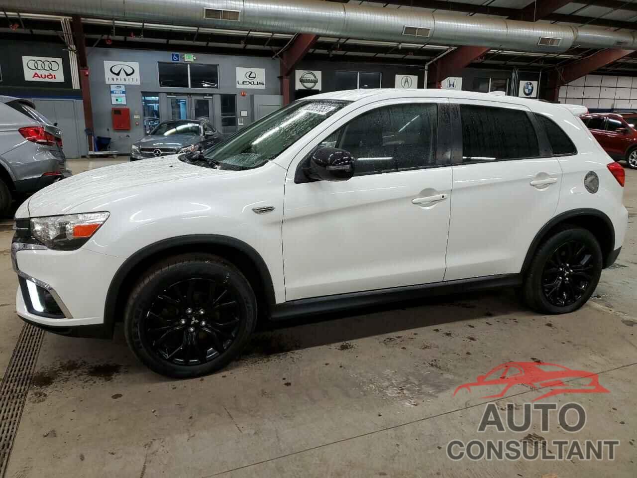 MITSUBISHI OUTLANDER 2019 - JA4AP3AU2KU015933