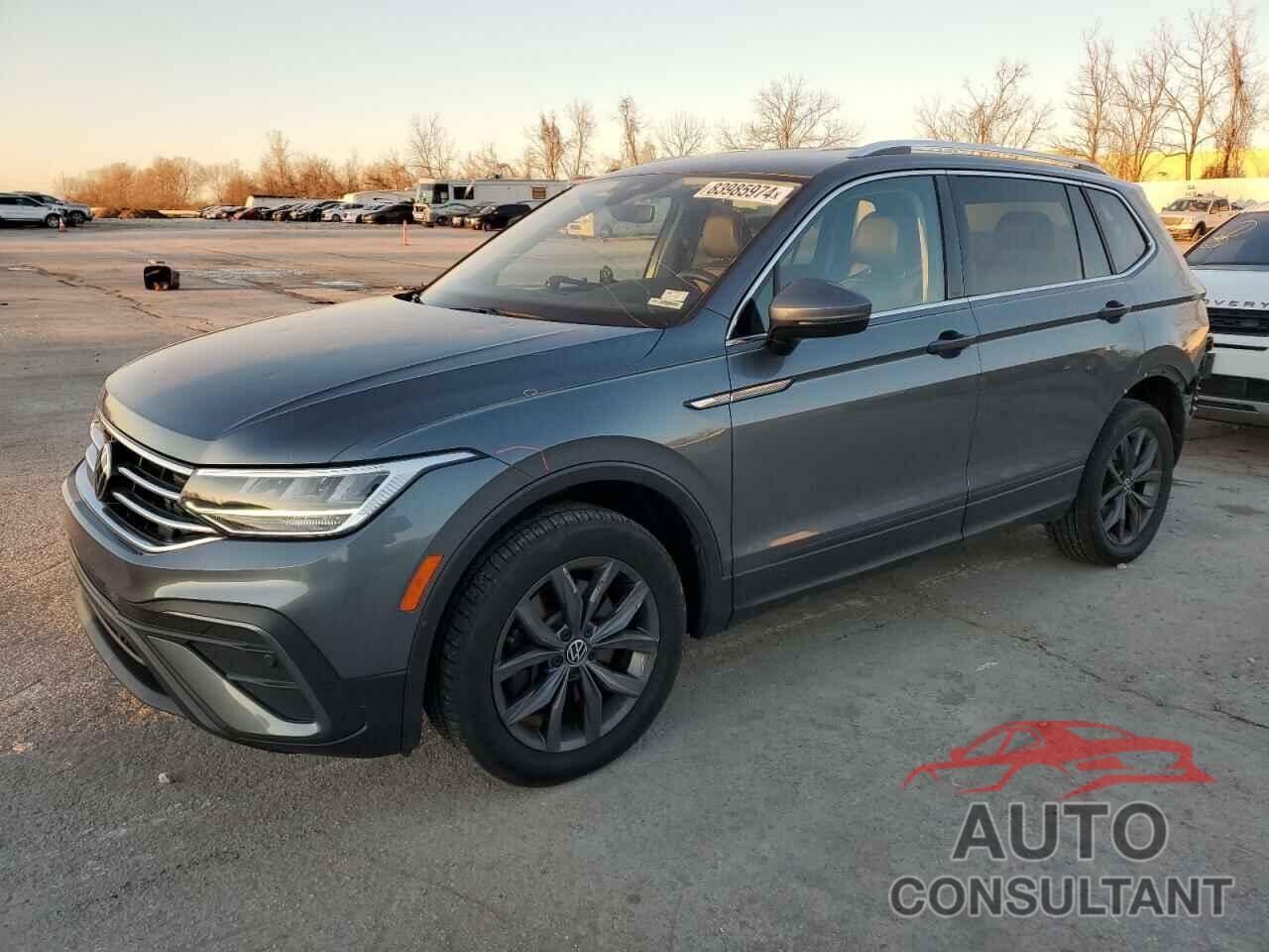 VOLKSWAGEN TIGUAN 2022 - 3VV2B7AX9NM137743