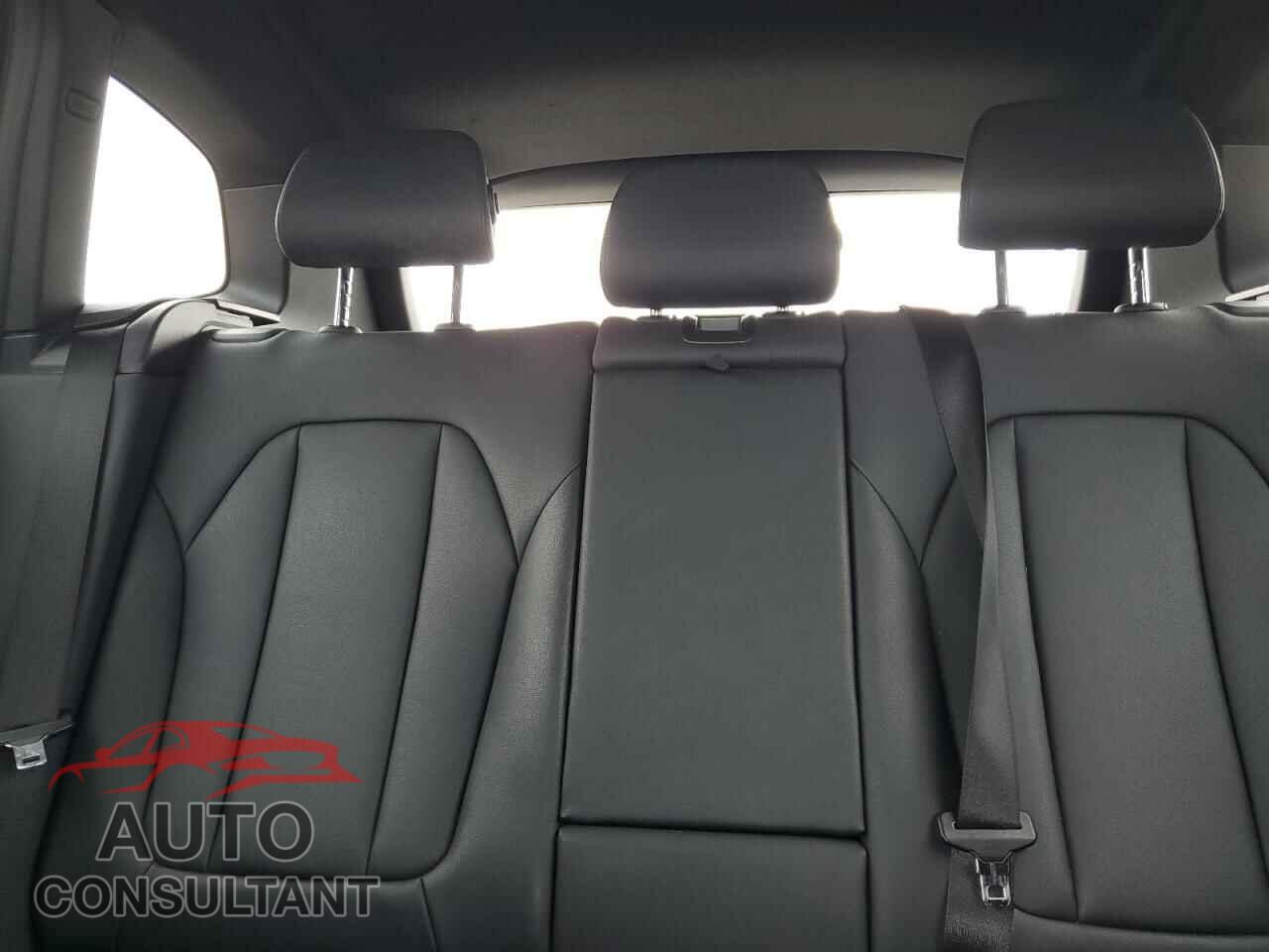 BMW X3 2019 - 5UXTR9C59KLR06095