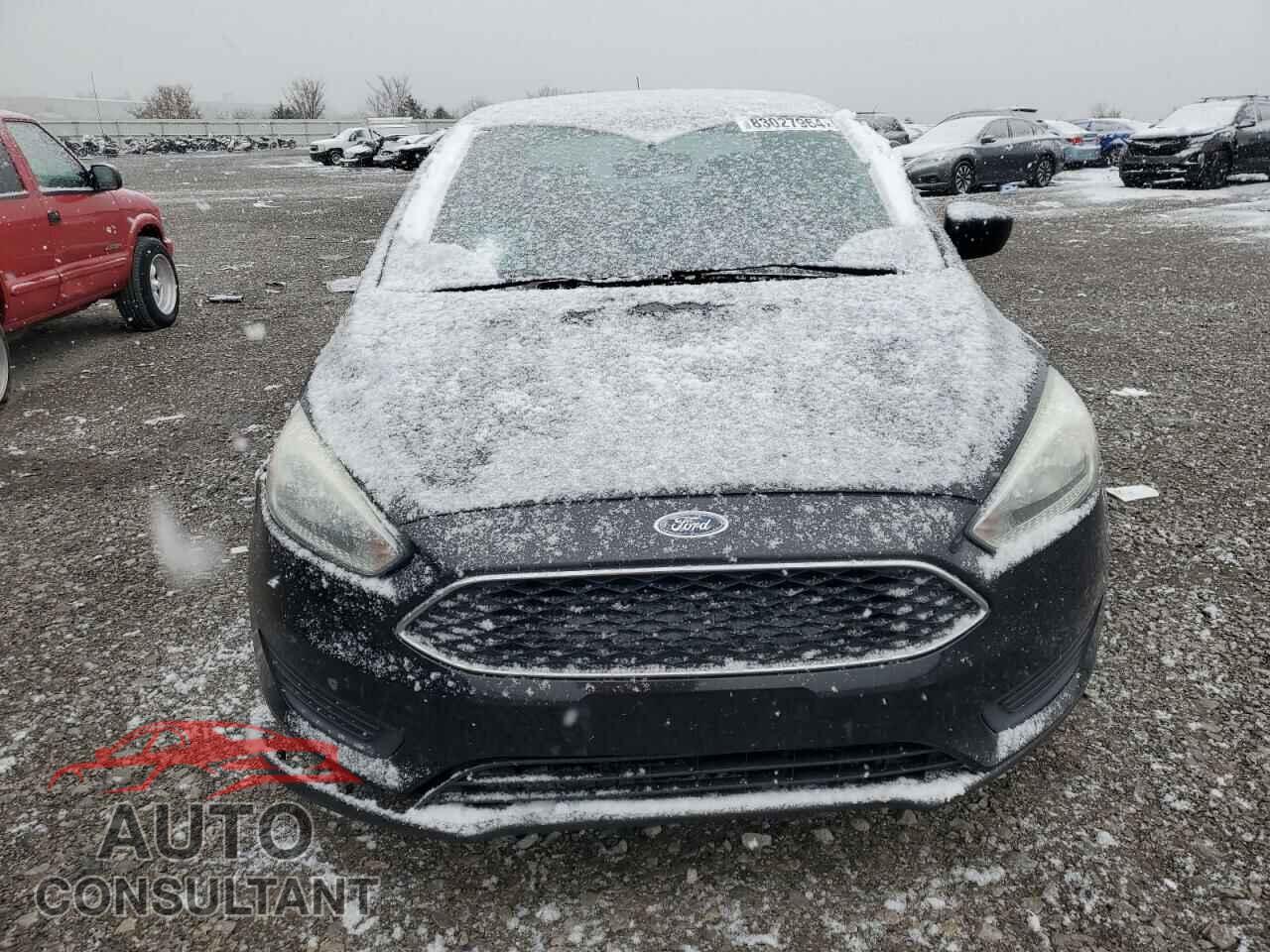 FORD FOCUS 2015 - 1FADP3E26FL365644