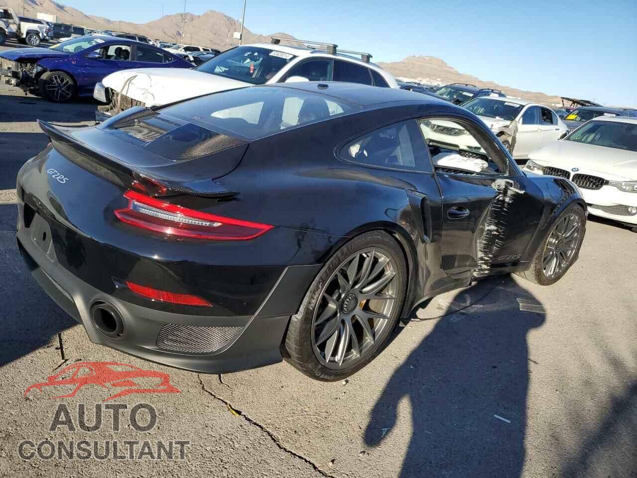 PORSCHE 911 2018 - WP0AE2A99JS185430