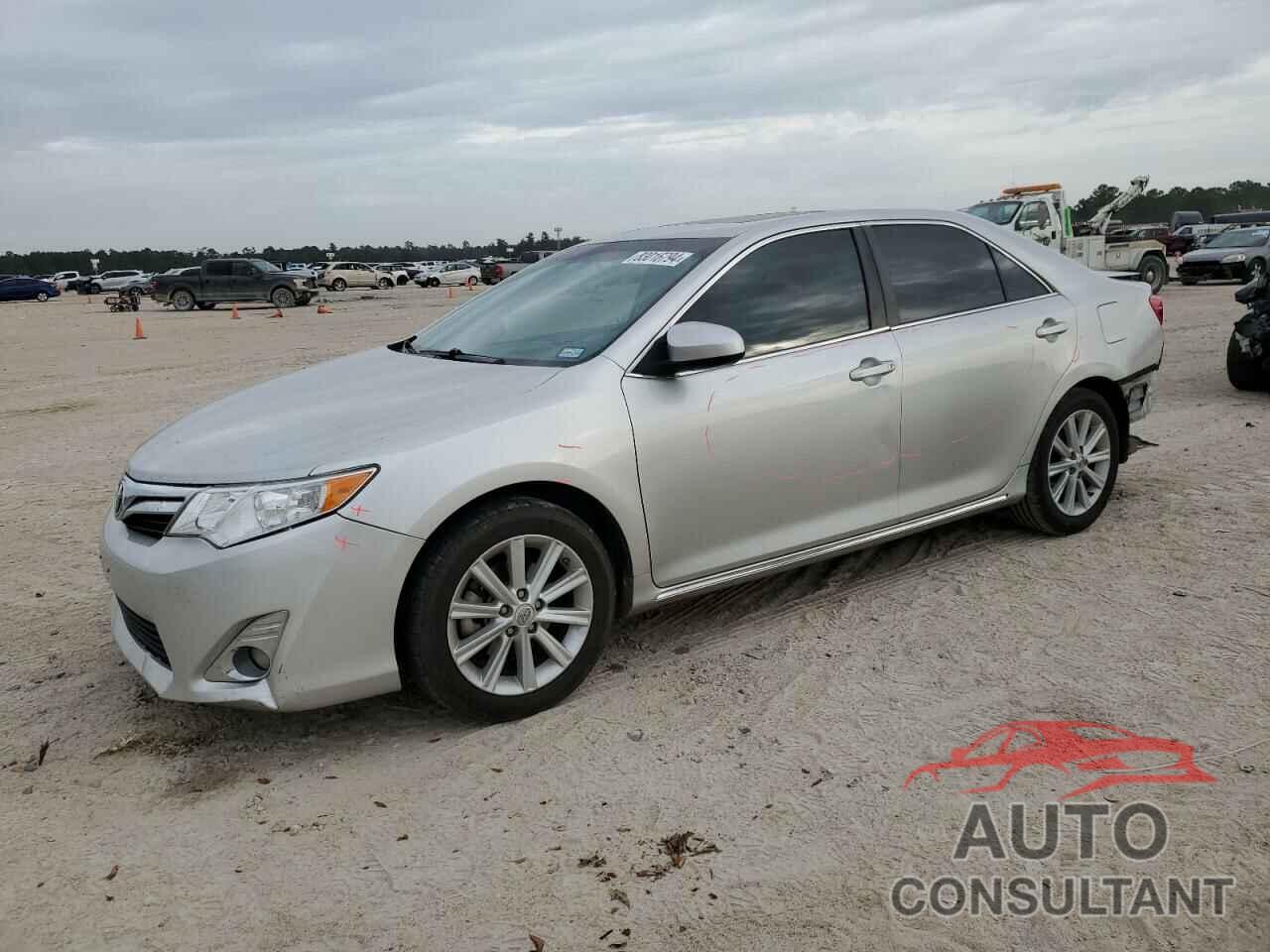 TOYOTA CAMRY 2013 - 4T4BF1FK0DR307397