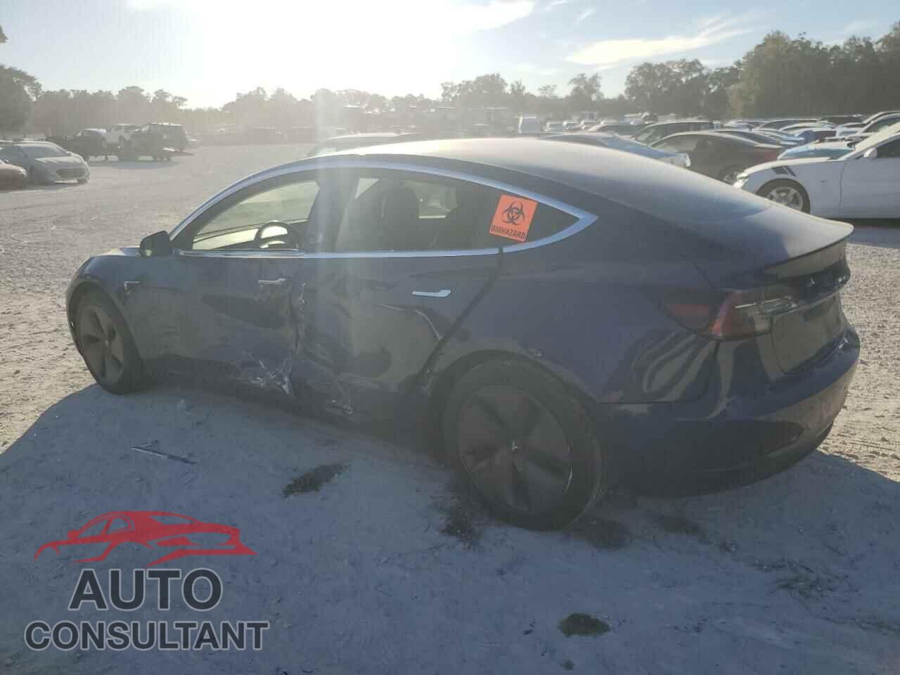 TESLA MODEL 3 2018 - 5YJ3E1EA8JF059239