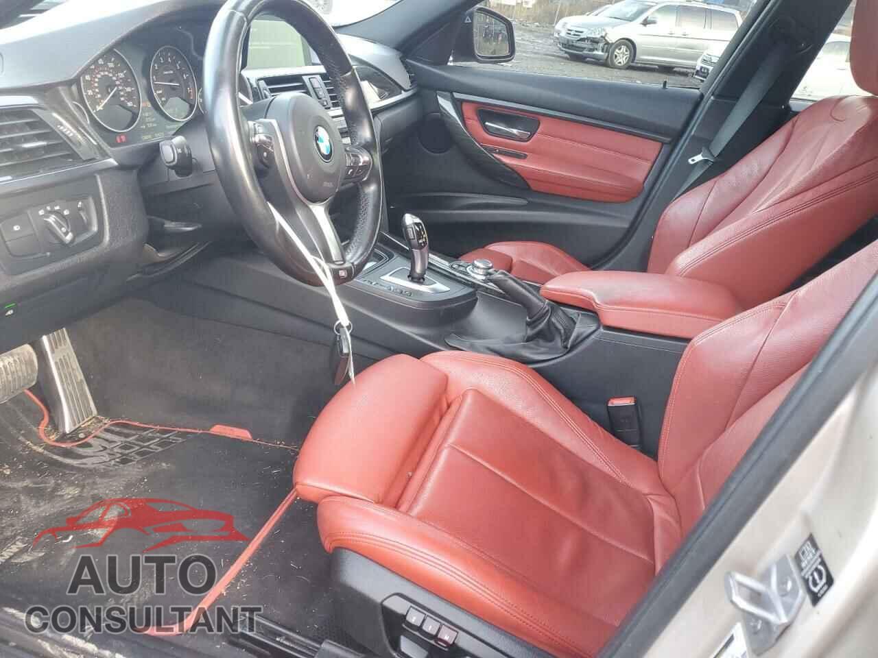 BMW 3 SERIES 2013 - WBA3A5C56DJ460906