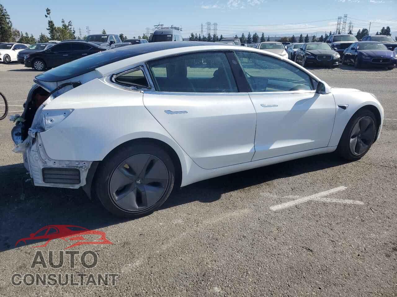 TESLA MODEL 3 2020 - 5YJ3E1EAXLF740229