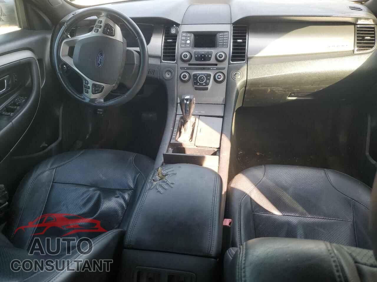 FORD TAURUS 2013 - 1FAHP2E84DG109332