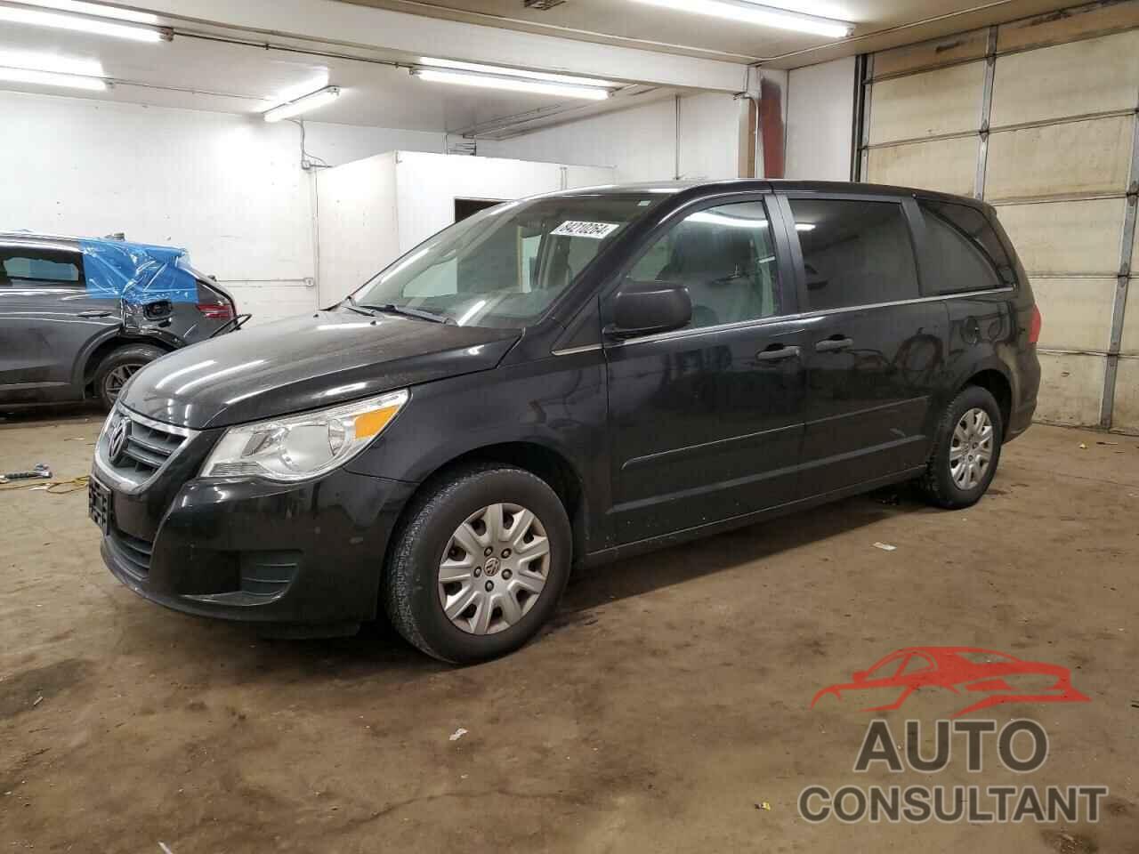 VOLKSWAGEN ROUTAN 2012 - 2C4RVAAG8CR393458