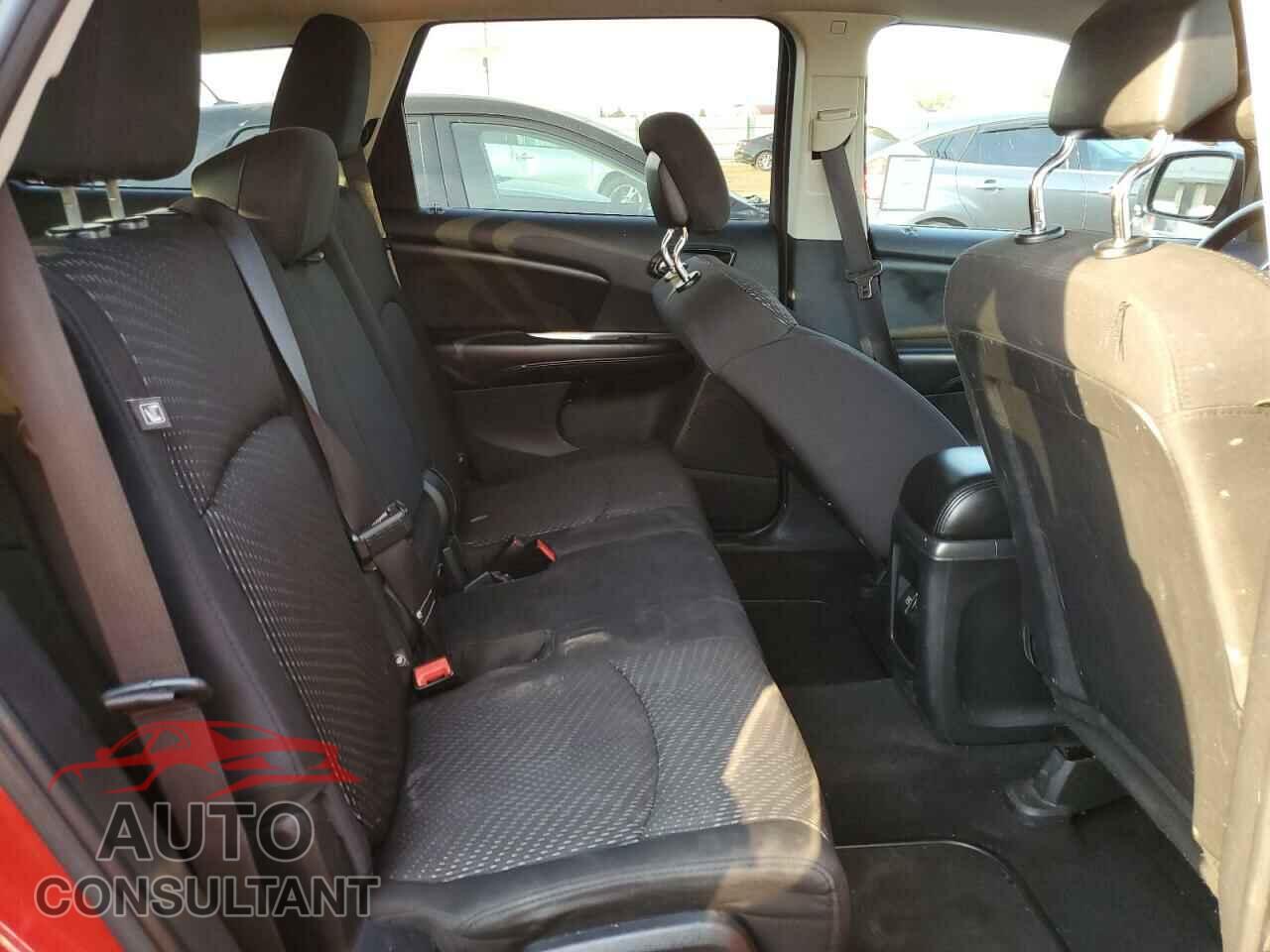 DODGE JOURNEY 2015 - 3C4PDCBB2FT537404