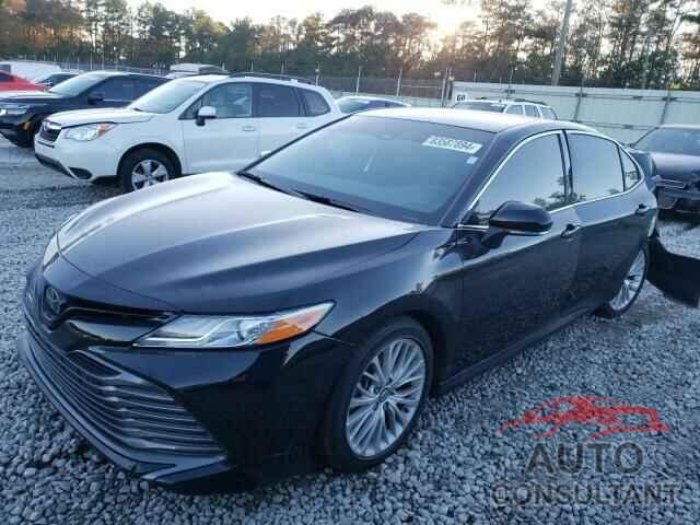 TOYOTA CAMRY 2018 - 4T1B11HK4JU103655