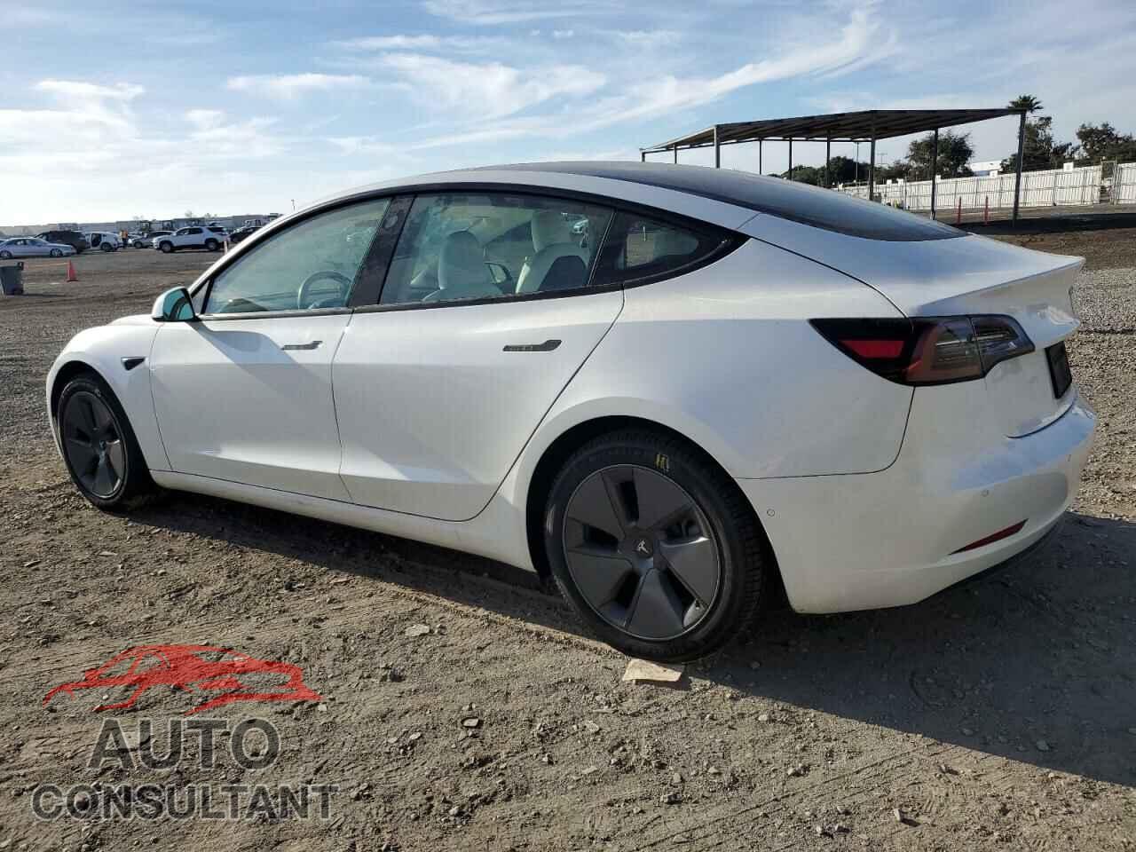 TESLA MODEL 3 2021 - 5YJ3E1EA0MF928632