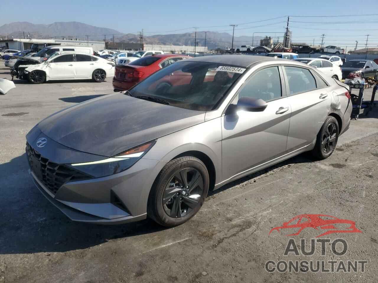 HYUNDAI ELANTRA 2023 - KMHLM4AJ8PU082316