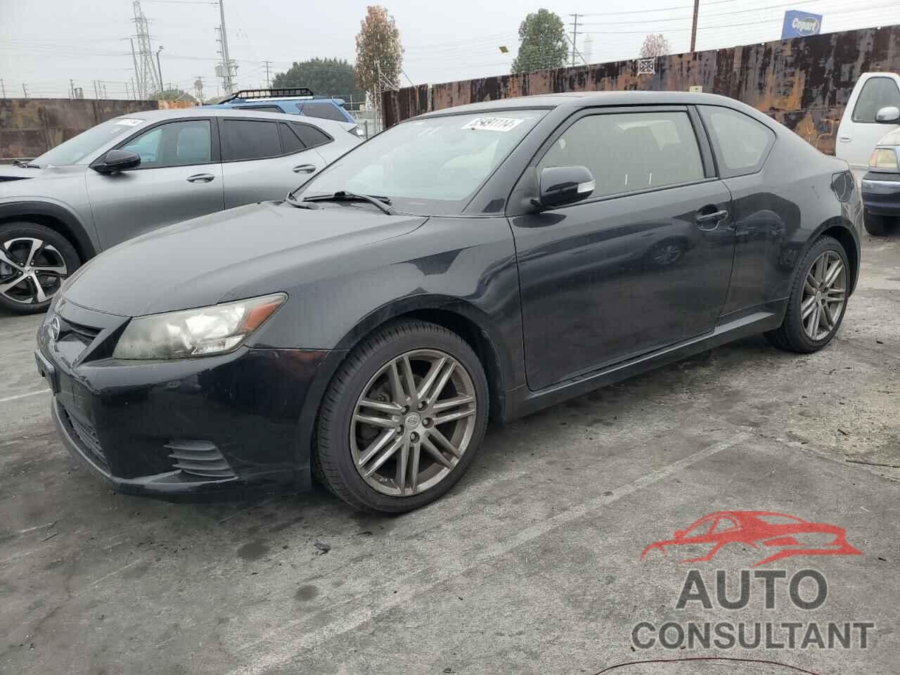 TOYOTA SCION 2013 - JTKJF5C70D3057479