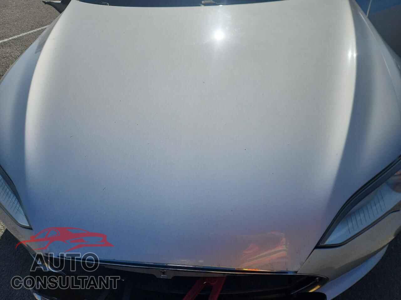 TESLA MODEL S 2013 - 5YJSA1CN6DFP19585