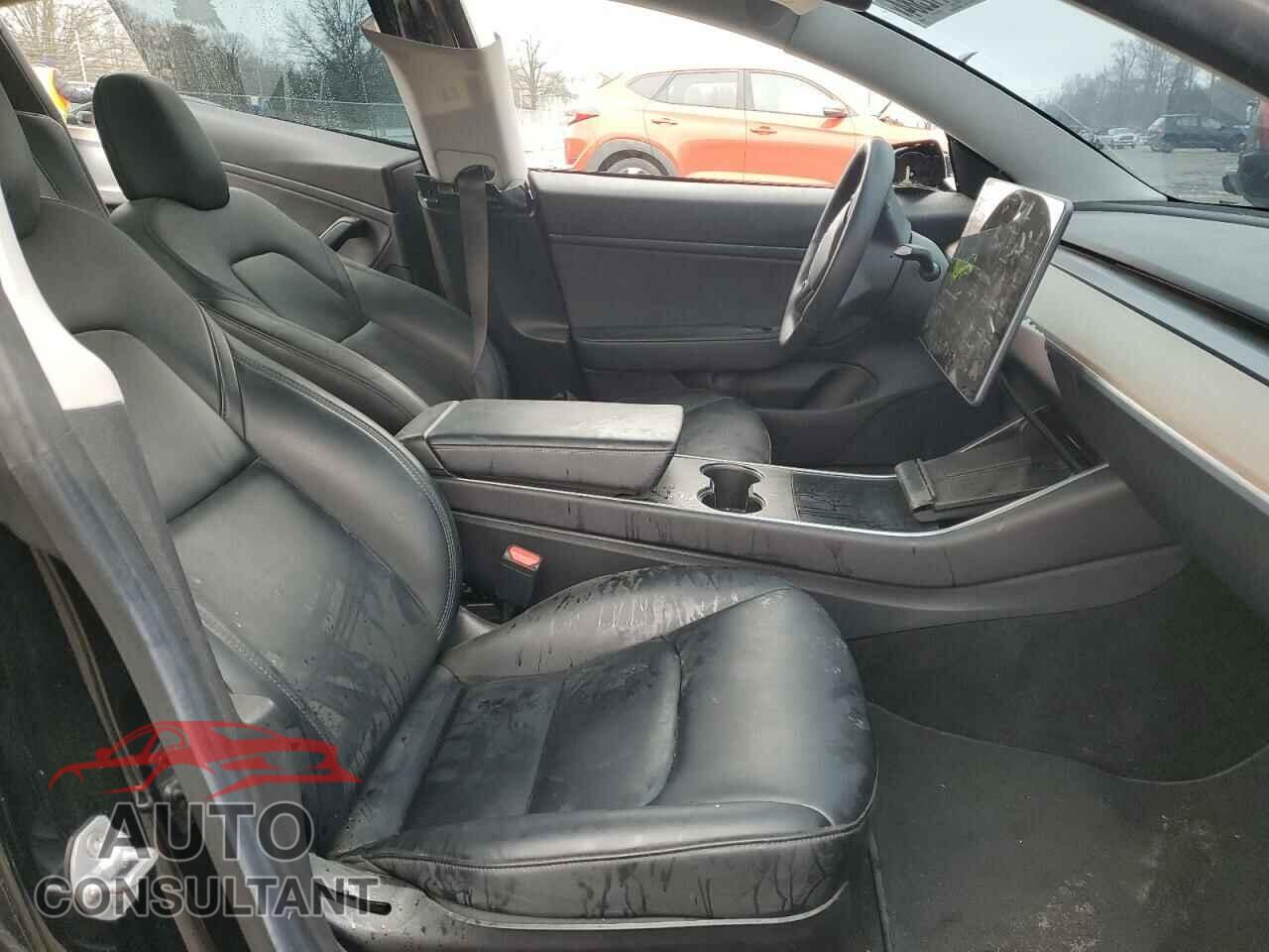 TESLA MODEL 3 2019 - 5YJ3E1EB2KF432463